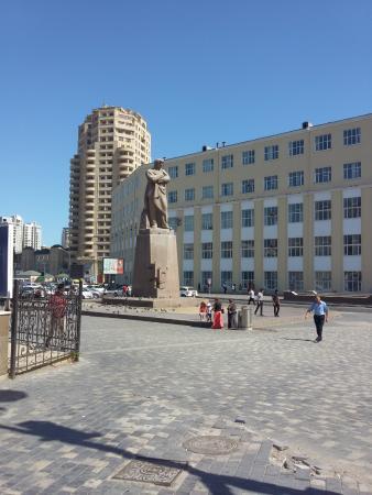 Jafar Jabbarli Statue